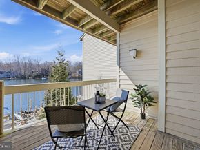 11240 Harbor Court 11240, Reston VA 20191