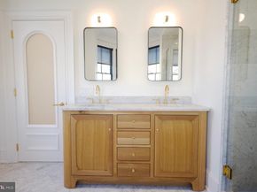 1227 N 6TH Street, Philadelphia PA 19122