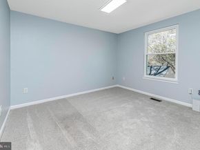 211 Amy Court, Sterling VA 20164