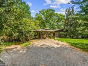 9115 Levelle Drive, Chevy Chase MD 20815