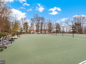 8370 Greensboro Drive 608, Mclean VA 22102