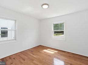 2146 Pimmit Drive, Falls Church VA 22043