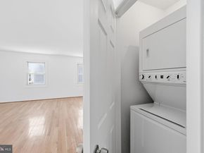 2146 Pimmit Drive, Falls Church VA 22043