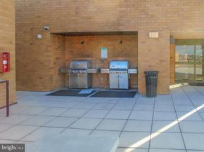 910 M Street NW 126, Washington DC 20001
