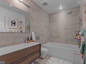 308 N 2nd Street, Philadelphia PA 19106