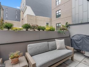 308 N 2nd Street, Philadelphia PA 19106