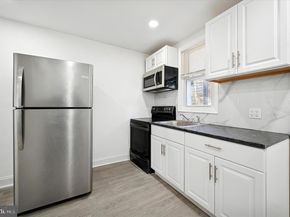 558 E Herman Street, Philadelphia PA 19144