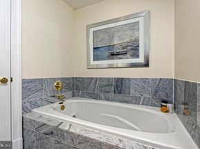 5 Wilkes Street, Alexandria VA 22314