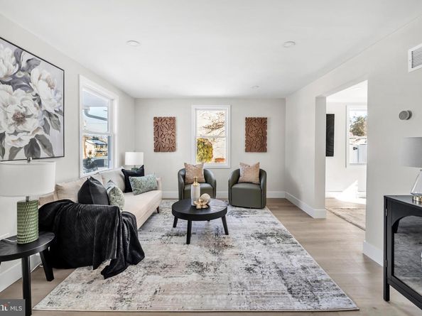 330 Windsor Avenue, Hatboro PA 19040