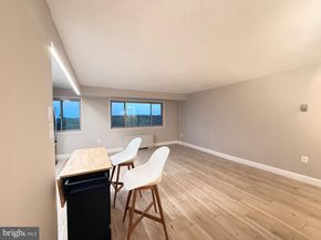 2500 N Van Dorn Street 1518, Alexandria VA 22302