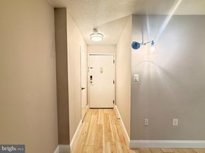 2500 N Van Dorn Street 1518, Alexandria VA 22302