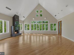 3190 N Woodrow Street, Arlington VA 22207