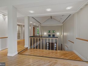 3190 N Woodrow Street, Arlington VA 22207