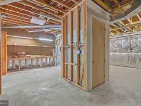 3190 N Woodrow Street, Arlington VA 22207