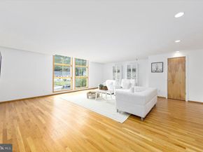 2500 Buckelew Drive, Falls Church VA 22046