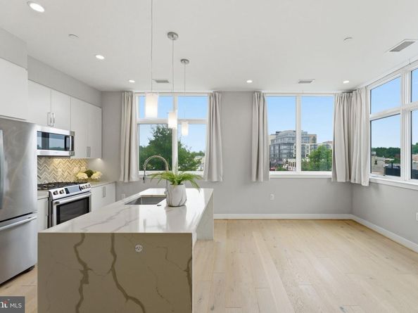 646 H Street NE 304, Washington DC 20002