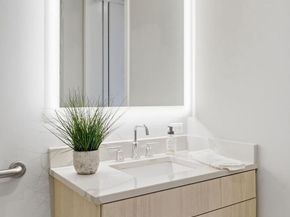 646 H Street NE 304, Washington DC 20002