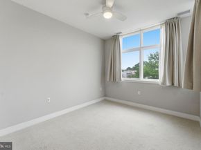 646 H Street NE 304, Washington DC 20002
