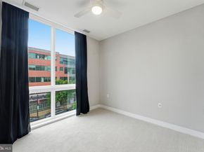646 H Street NE 304, Washington DC 20002