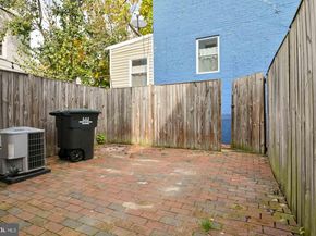 1318 Florida Avenue NE, Washington DC 20002