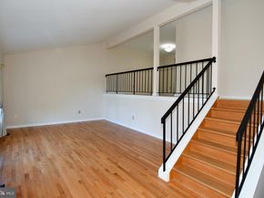11061 Tottenham Lane, Reston VA 20194