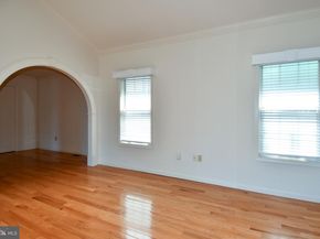 11061 Tottenham Lane, Reston VA 20194