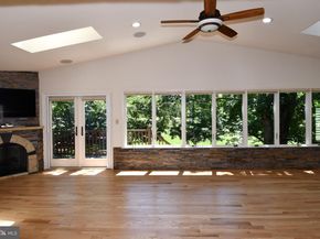 11061 Tottenham Lane, Reston VA 20194
