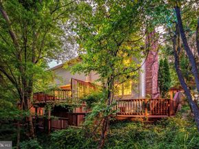 5925 Colfax Avenue, Alexandria VA 22311