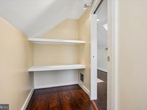 1305 Key Drive, Alexandria VA 22302