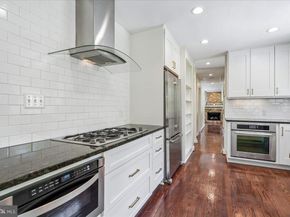 1305 Key Drive, Alexandria VA 22302