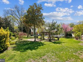 1305 Key Drive, Alexandria VA 22302