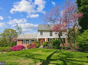 1305 Key Drive, Alexandria VA 22302
