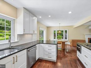 1305 Key Drive, Alexandria VA 22302