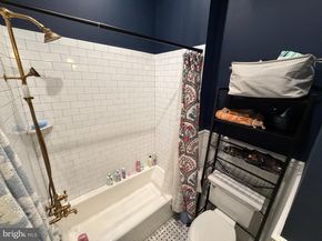 813 S 49TH Street, Philadelphia PA 19143