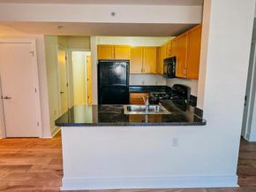 800 4TH Street SW S402, Washington DC 20024