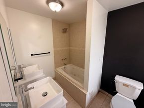 2035 N Hope Street, Philadelphia PA 19122