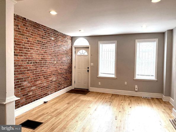 2035 N Hope Street, Philadelphia PA 19122