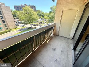 6141 Leesburg Pike 404, Falls Church VA 22041