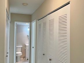 6141 Leesburg Pike 404, Falls Church VA 22041