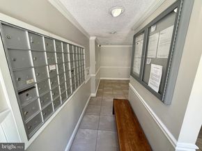 6141 Leesburg Pike 404, Falls Church VA 22041