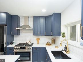 429 Tasker Street, Philadelphia PA 19148