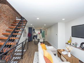 429 Tasker Street, Philadelphia PA 19148