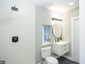 429 Tasker Street, Philadelphia PA 19148