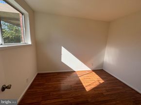 3706 N Rosser Street T2, Alexandria VA 22311