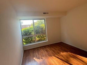 3706 N Rosser Street T2, Alexandria VA 22311