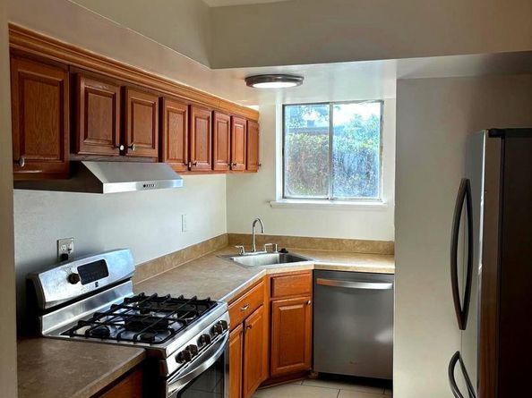 3706 N Rosser Street T2, Alexandria VA 22311