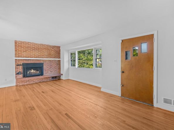 5901 1st Street N, Arlington VA 22203