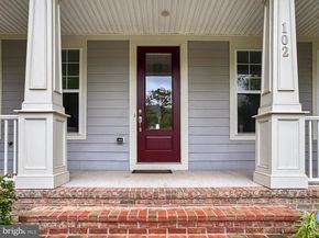 102 Pearl Street, Herndon VA 20170