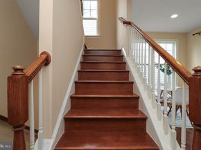 102 Pearl Street, Herndon VA 20170