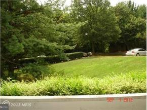10300 Appalachian Circle 109, Oakton VA 22124